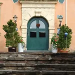 Burg Hotel