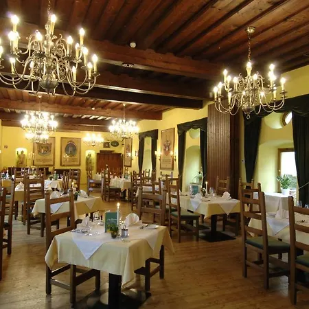Отель Burg Дойчландсберг